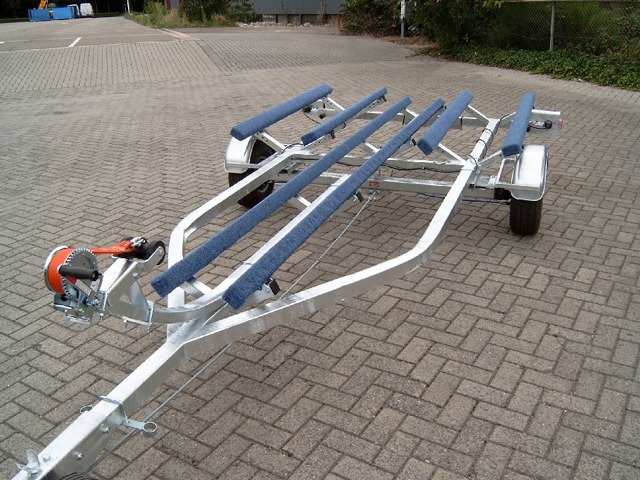 Triple Jet Gebremst 01