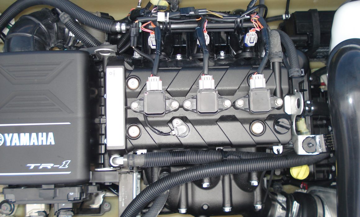 Yamaha SuperJet 2023